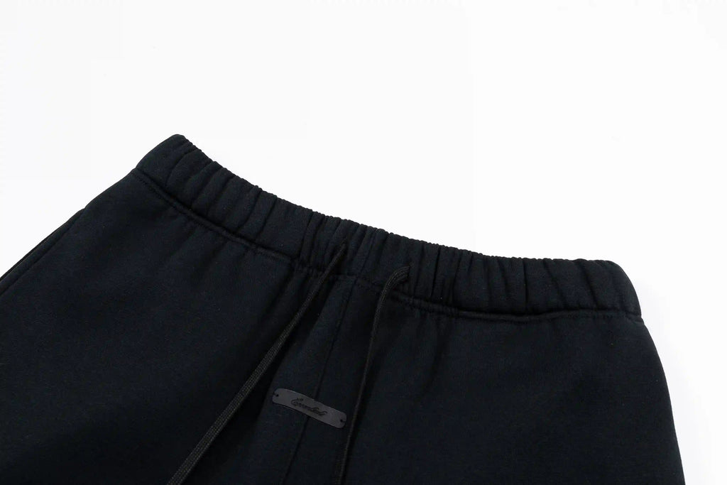 Essentials Sweatpants – Black Essential Pants