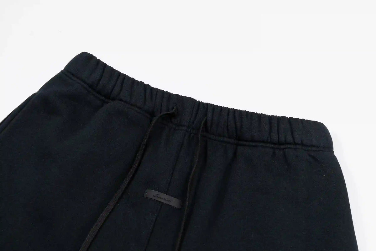 Essentials Sweatpants – Black Essential Pants