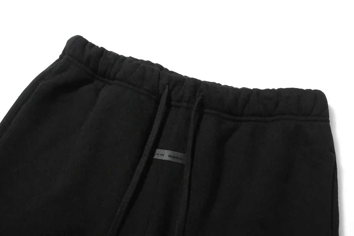 Essentials Sweatpants – Black Essential Pants