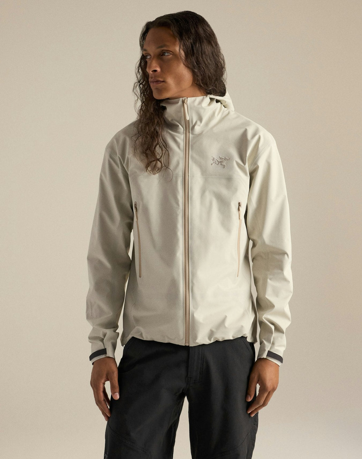 Arc'teryx Beta Men's Jacket - Solitude