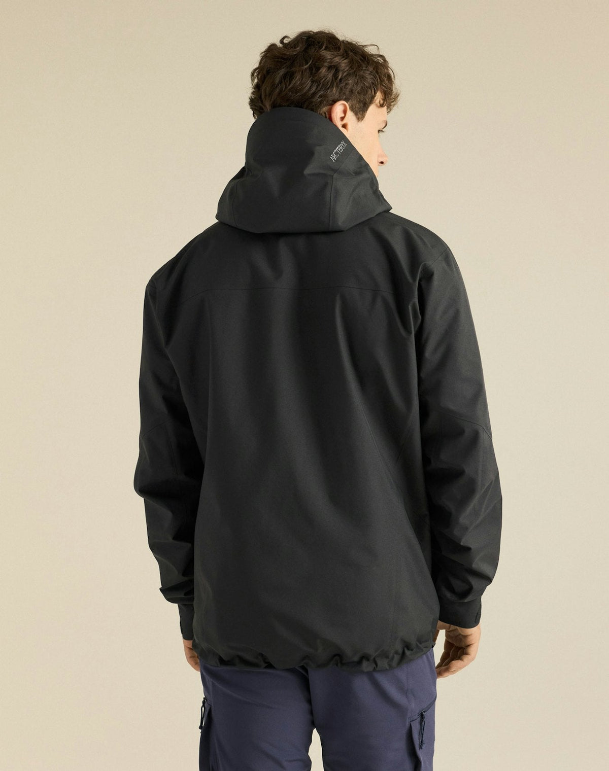 Arc'teryx Beta Men's GORE-TEX Waterproof Hiking Jacket - Black