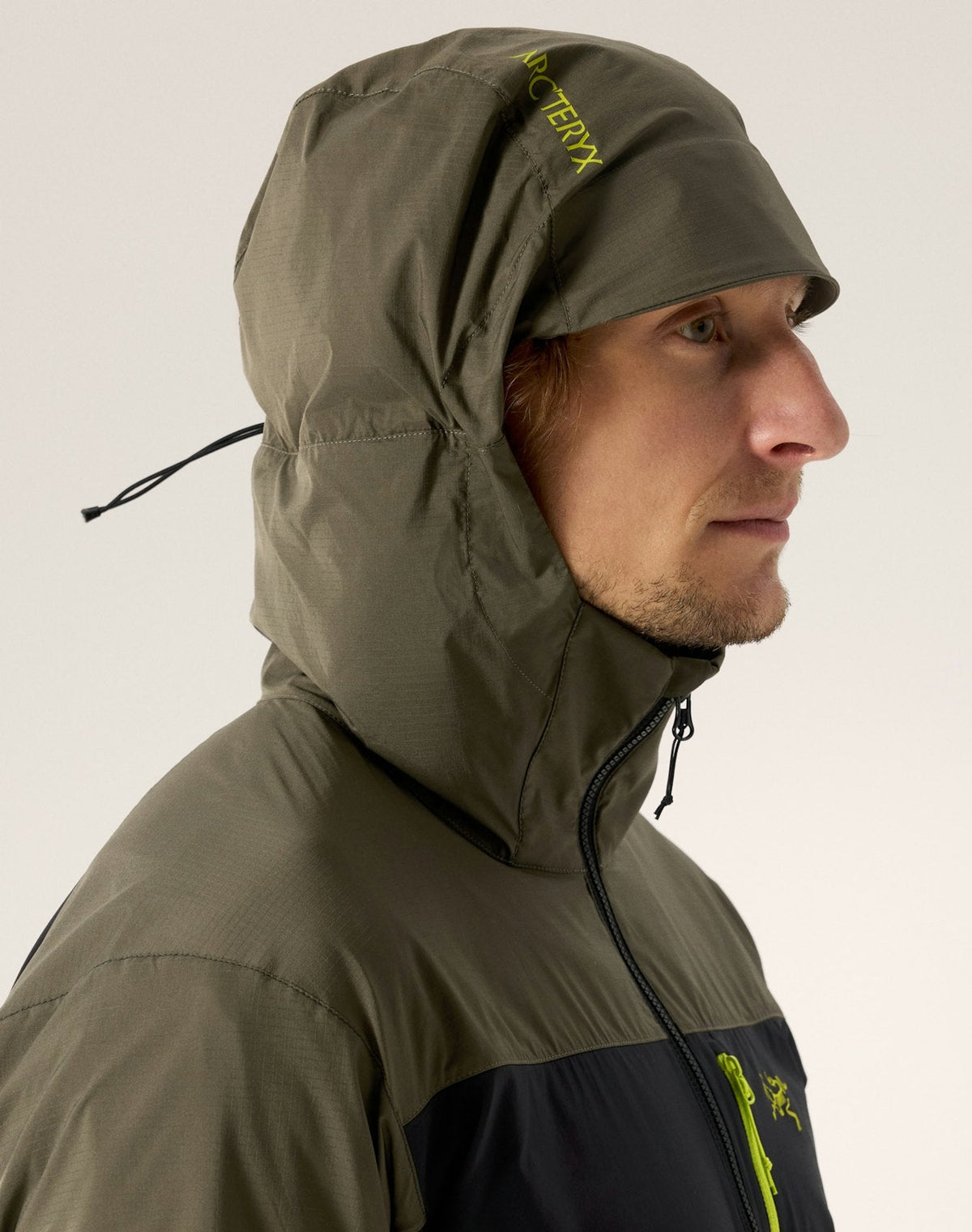 Arc'teryx Squamish Men's Windshell Hoody - Spotlight