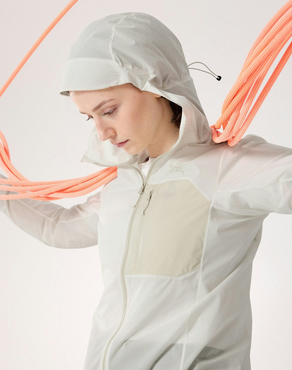 Arc'teryx Squamish Women's Windshell Hoody - Solitude