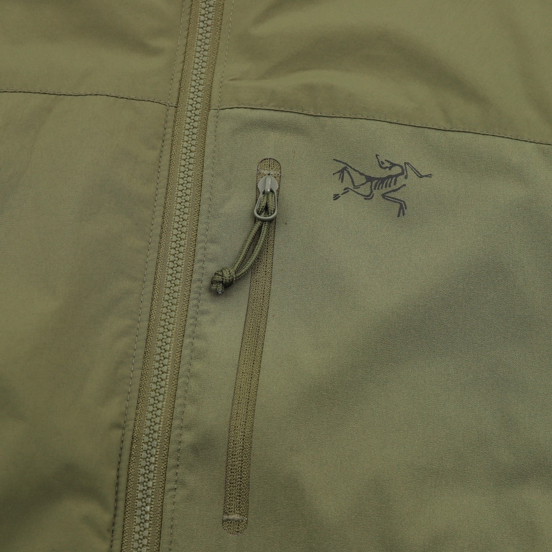 Arc'teryx Atom Series Men's Hooded Insulated Outdoor Jacket in "Dark Green"