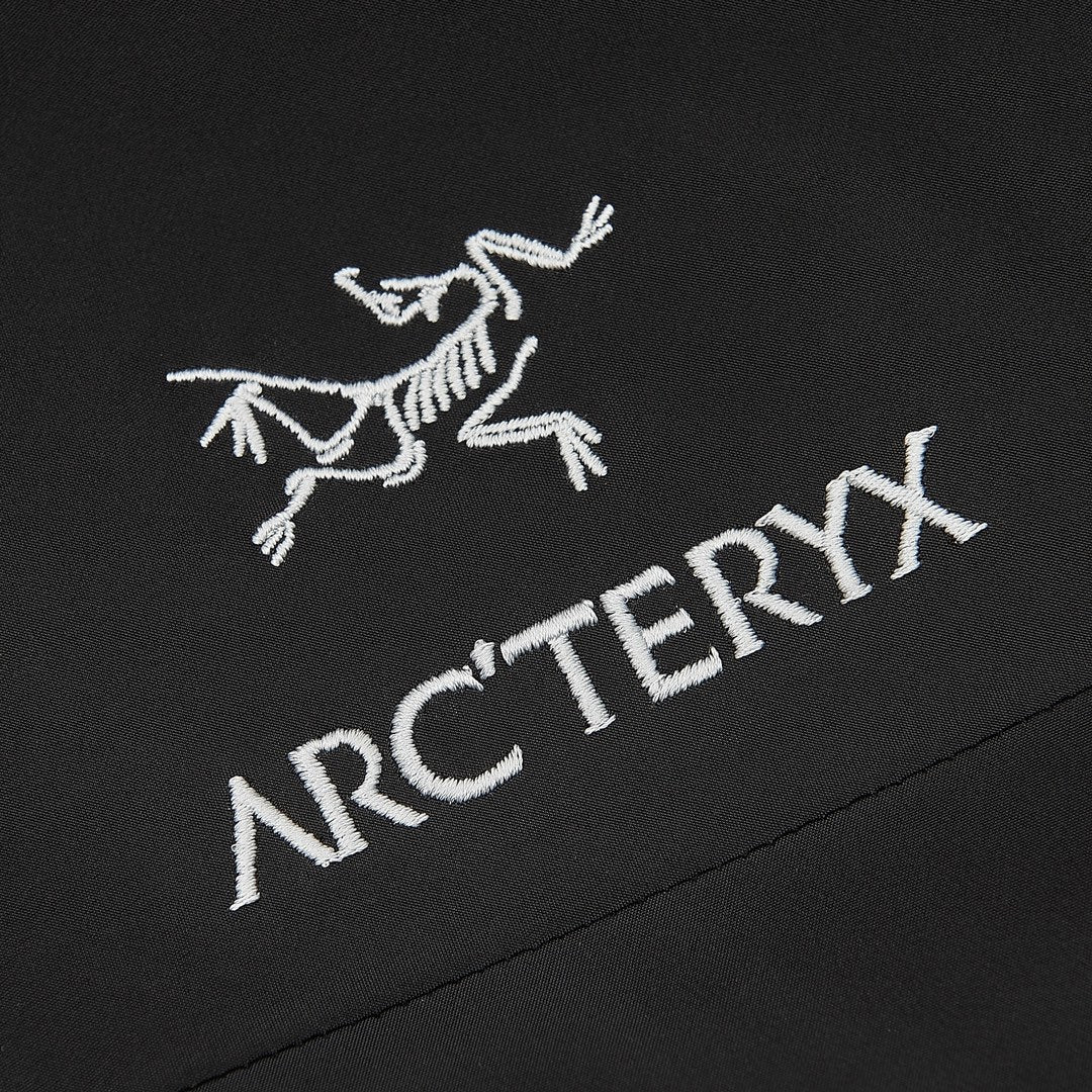 Arc'teryx Beta AR Series Men's Hooded Waterproof Hiking Jacket in "Black"