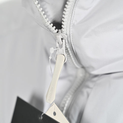 Arc'teryx Atom Series Men's Hooded Insulated Jacket "White"Hooded down jacket