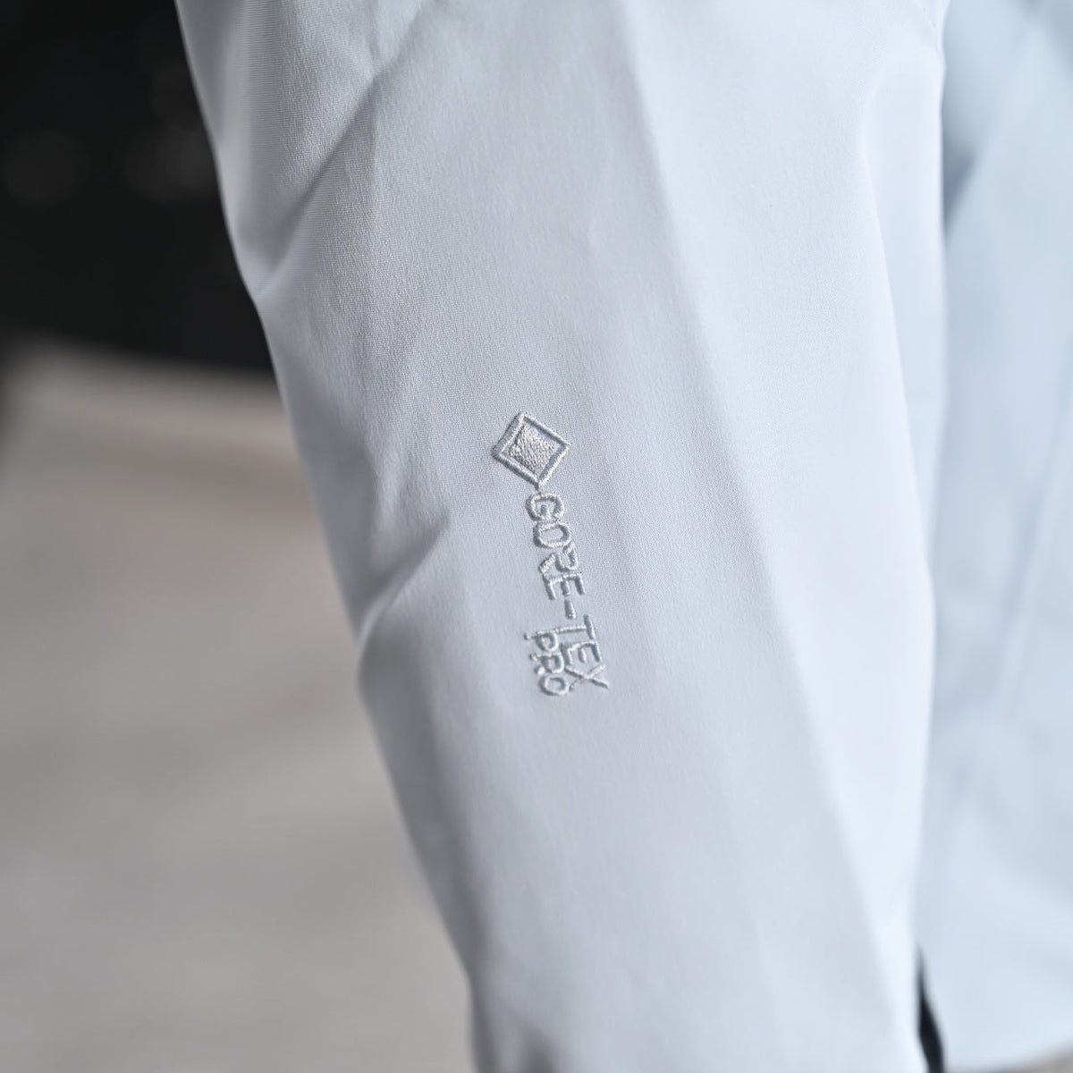 Arc'teryx Ski Series GORE-TEX Pro Insulated Hooded Jacket "Pale Blue"