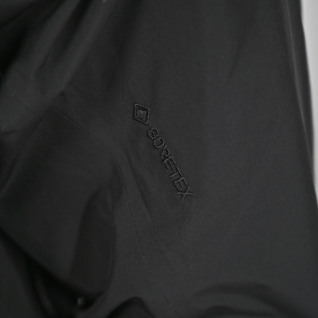 Arc'teryx Beta GORE-TEX Waterproof Hooded Jacket "Black"